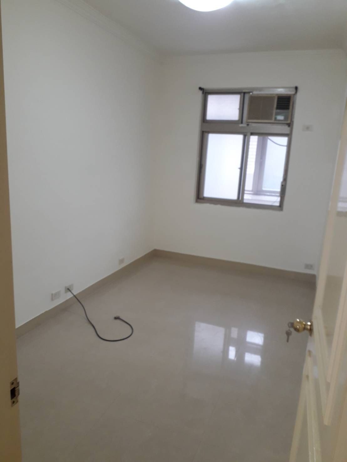 台北租屋處油漆